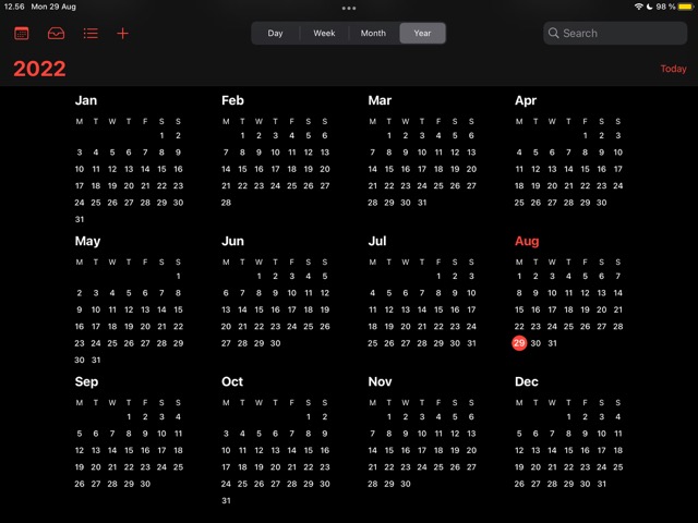 نمایی از محیط کاربری اپلیکیشن Calendar