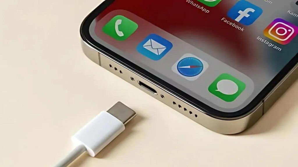 پورت USB-C آیفون ۱۶ پرو