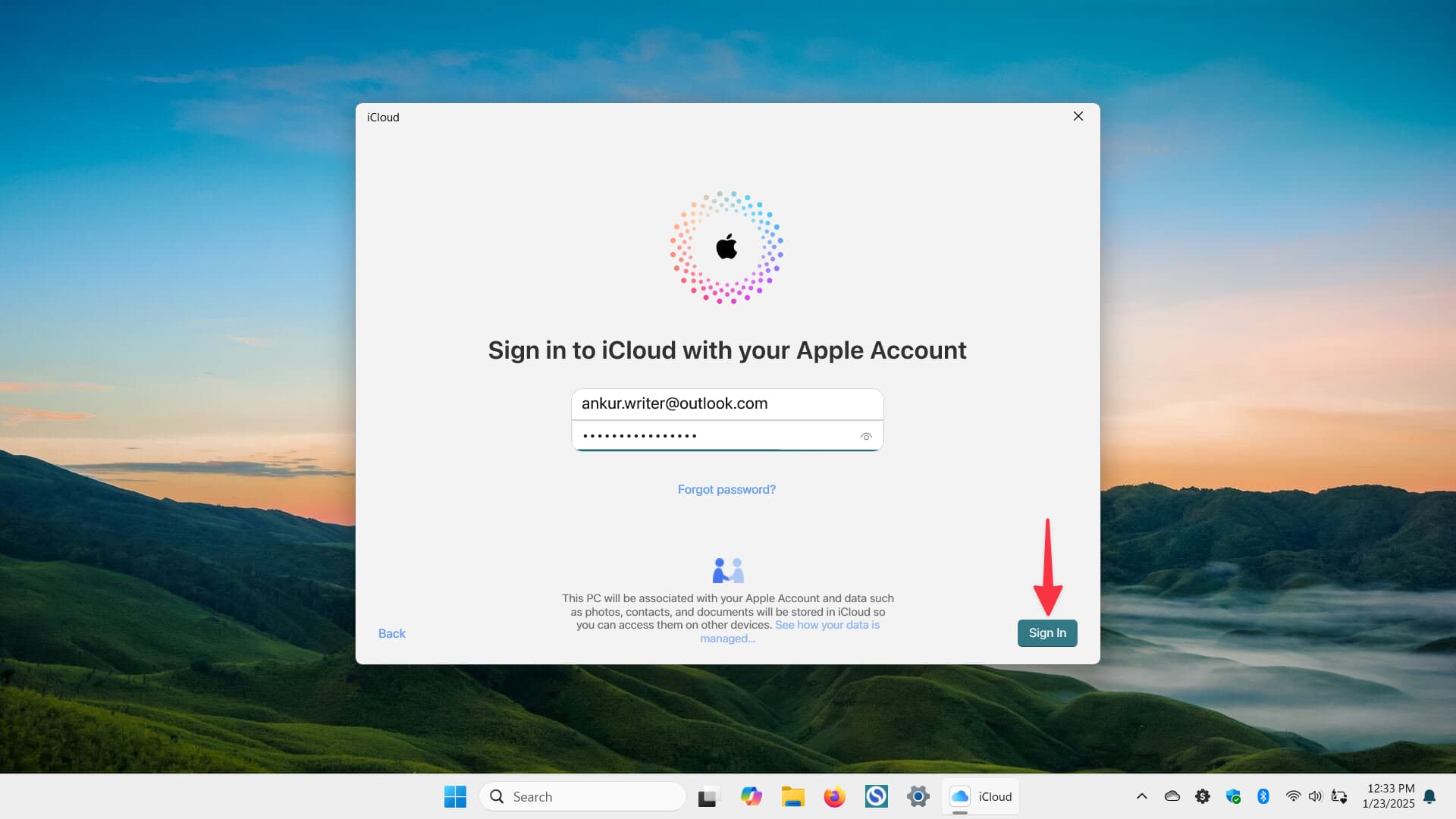 ورود به iCloud در رایانه با جزئیات حساب اپل
