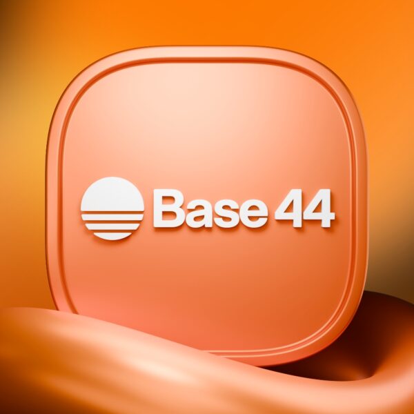خرید اکانت و اشتراک هوش مصنوعی Base44