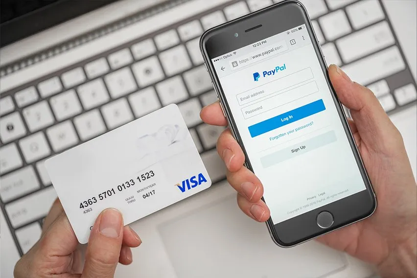 پرداخت با Paypal و واحد پولی دلار کانادا